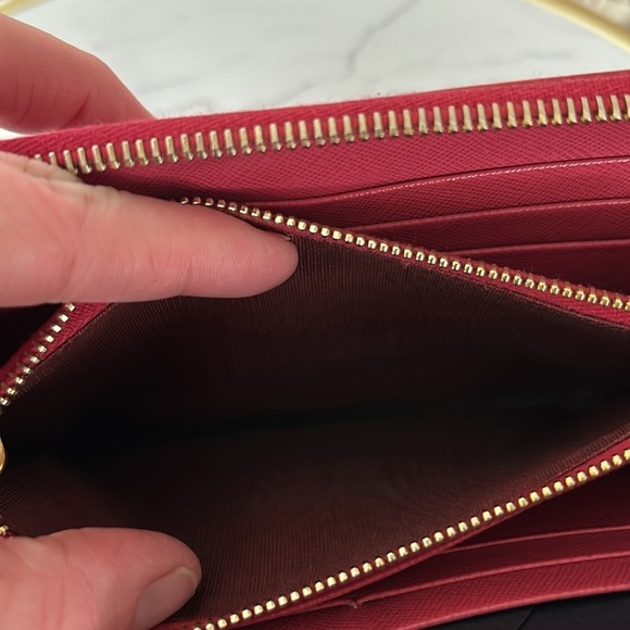 PRADA PINK Zippy Wallet with Card - Picture 6 of 13